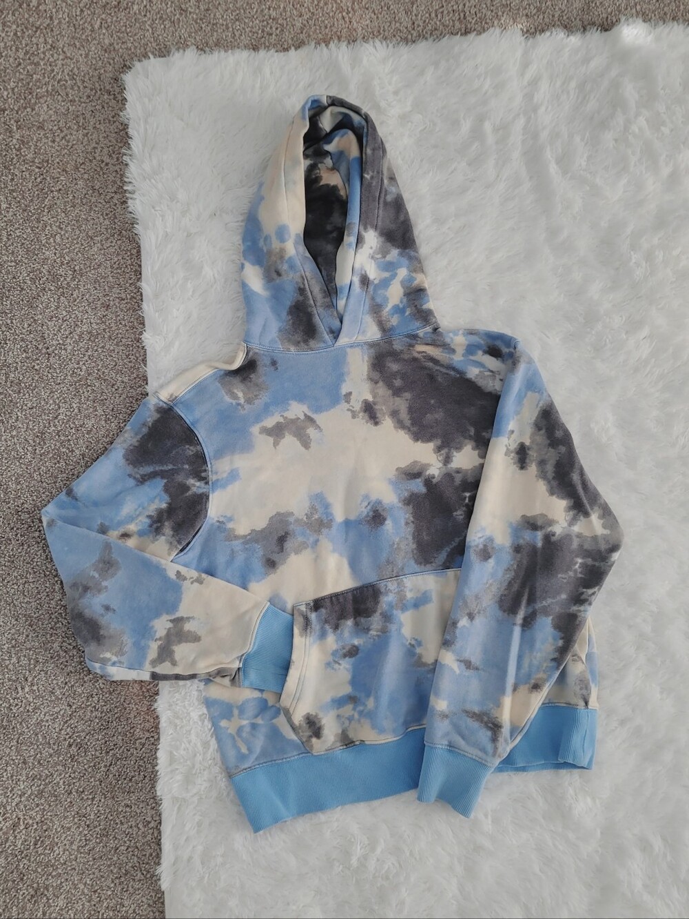 Blue and White Tie Dye Sweatshirt | Size Small | Old Navy